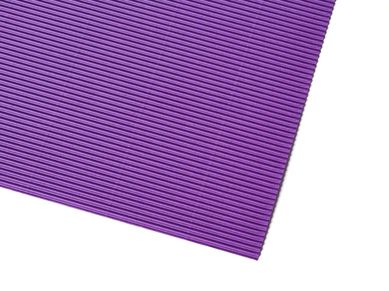 Coloured corrugated cardboard, 1 corrugated side and 1 smooth side